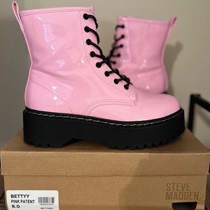 Steve Madden Pink Patent Combat Boots “Bettyy”